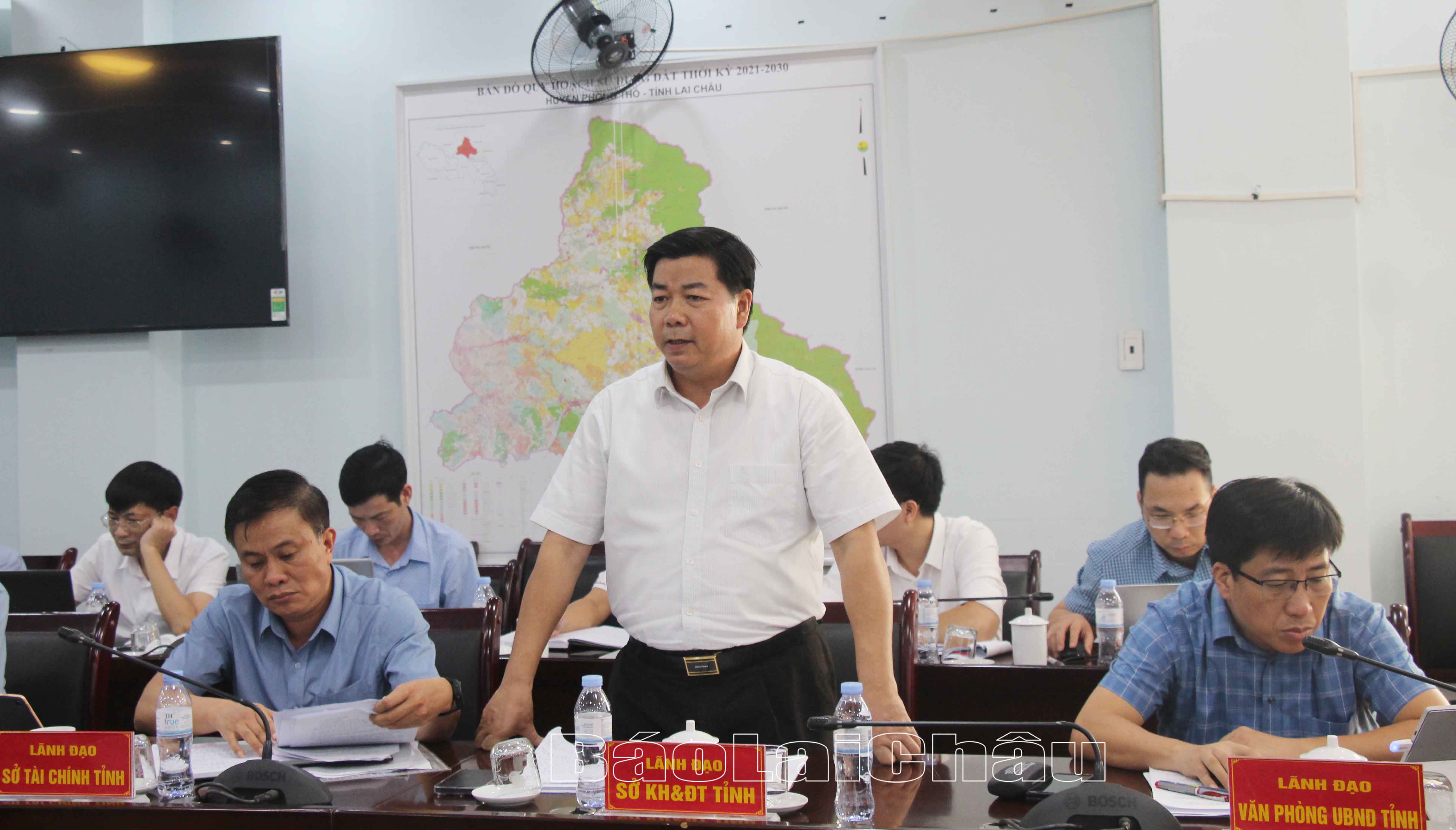 Lãnh đạo Sở Kế hoạch và Đầu tư đề xuất huyện nên khai thác hơn nữa lợi thế cửa khẩu trong lộ trình phát triển kinh tế lâu dài của huyện. 
